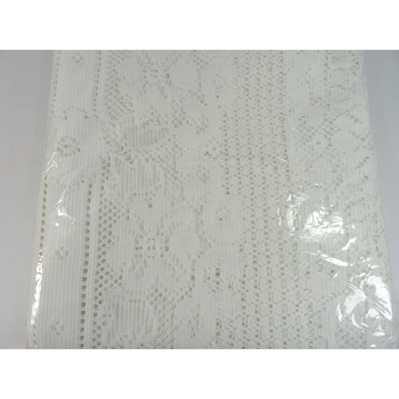 Vintage White Lace Tablecloth NOS Old Stock Polyester Hungary 60x80in Perm Pres - Picture 4 of 4